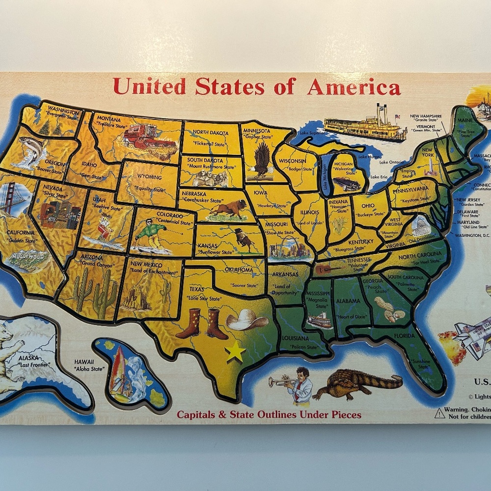 Melissa and Doug Classic Wooden US Puzzle